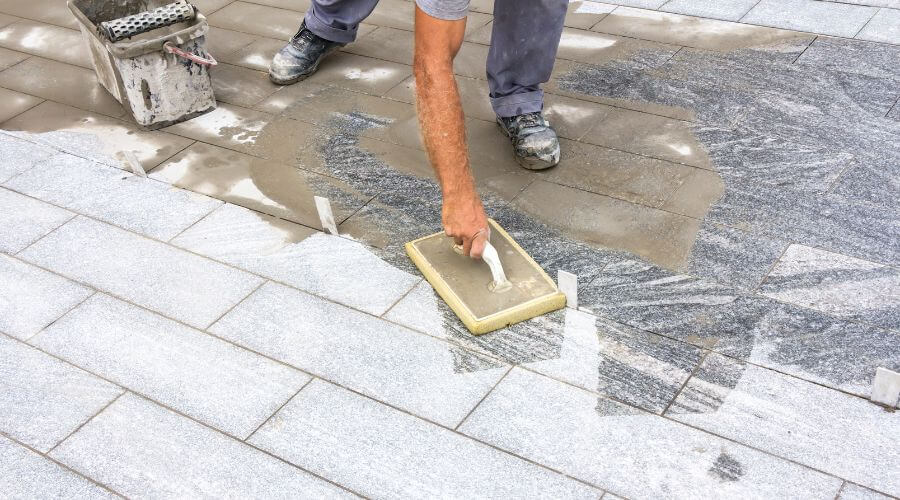 Professional residential roofers in Ashley, IL